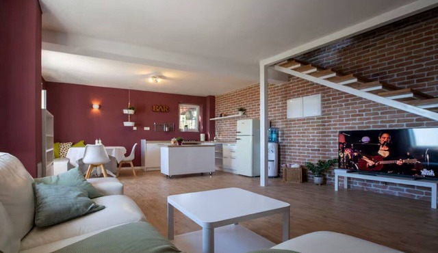 Stone House Bay View Kaštela - Two Bedroom House with Pool