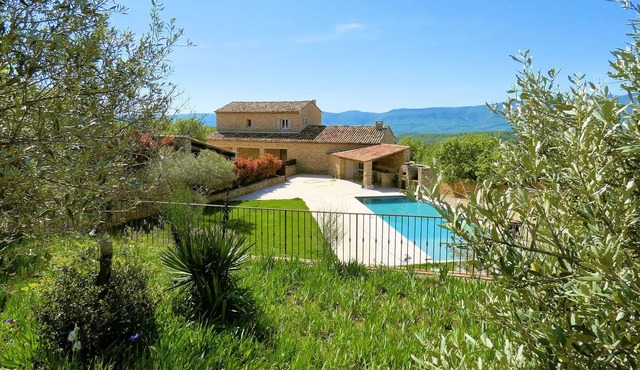 Stone house completely renovated and decorated by an architect