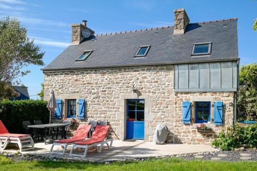 Stone House in Brittany near Roscoff & Beaches