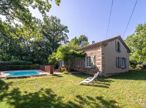 Stone House St Denis with Pool & Views