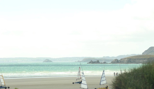 Stone house with 600 meters from the sea with ornamental pond
