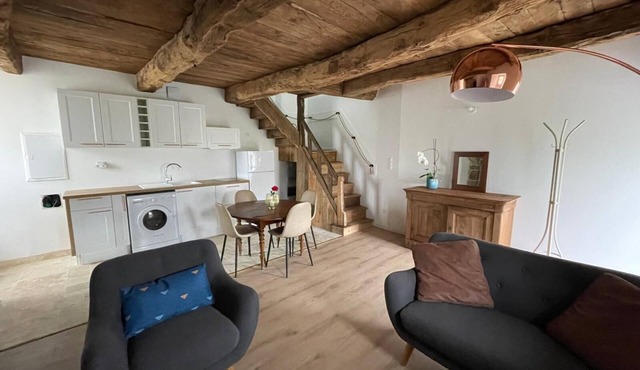 Stone house with jaccuzi Kerlampoui