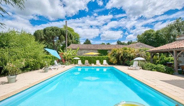 Stone house with private pool – 6 guests – Heart of Bergerac vineyards