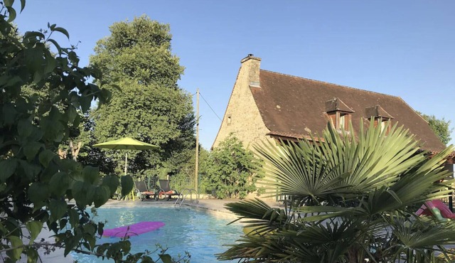 Stone house with swimming pool and large garden