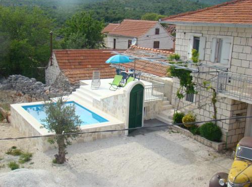 Stone house Zgogo