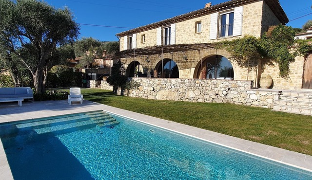 Stone Provencal villa with panoramic sea view, heated pool and Spa