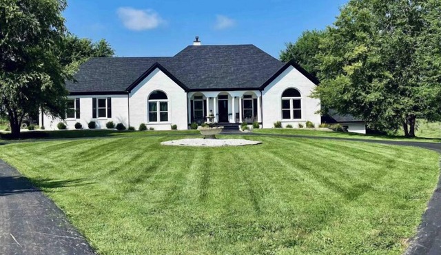 Stone Spring Farm situated in the center of Kentucky's Bourbon Country