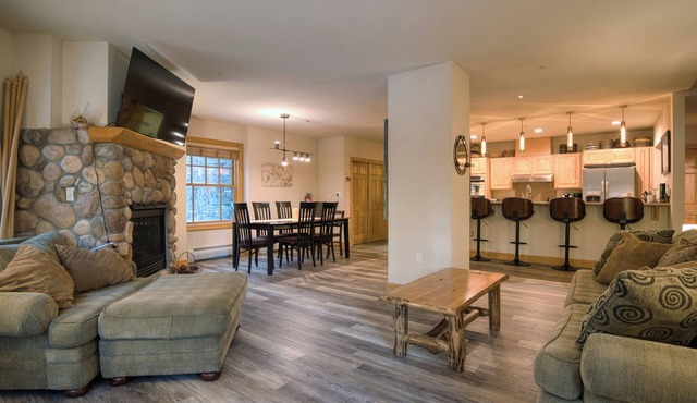 Stone Suite Aspen Ski Condo in Kirkwood #111 B