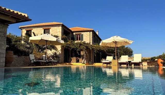 Stone Villa With Private Pool And Sea Views. nGreek Registration No 3650579