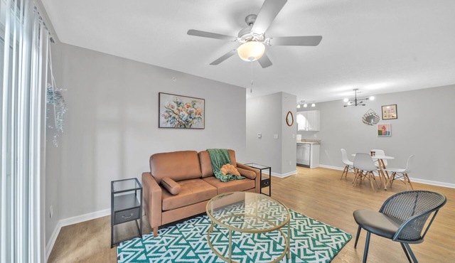 Stonecrest 722, Modern 2Bd Apt I Parking I Gym