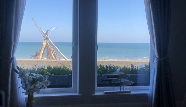 STONEHAVEN SEASIDE LOCATION - AMAZING UNINTERRUPTED PANORAMIC VIEWS