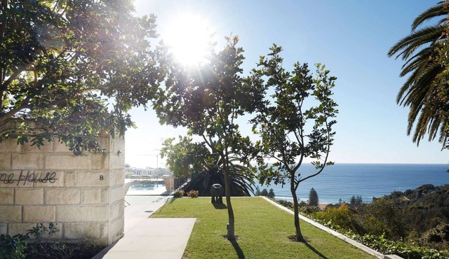 Stonehouse by Contemporary Hotels