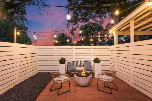 Stonewall Bungalow 3 - Sleeps 4