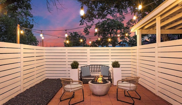 Stonewall Bungalow 3 - Sleeps 4