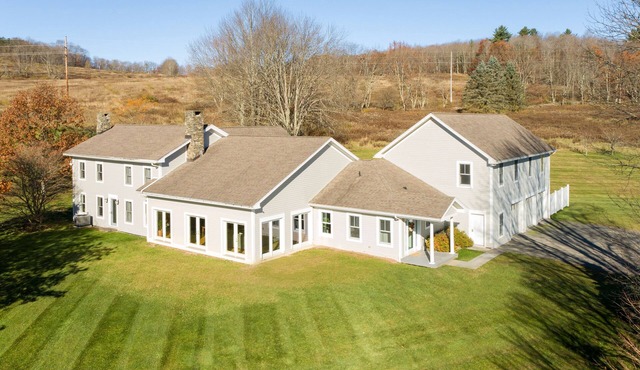 Stonewall Estate Retreat