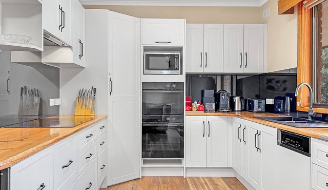 Stoney Creek Crossing