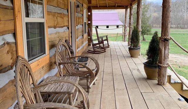 Stoney Creek - Sit back and unwind