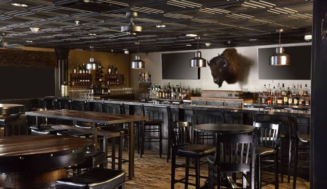 Stoney Creek Tulsa, Long Stay King, Kitchenette, Living Room | 3 Units