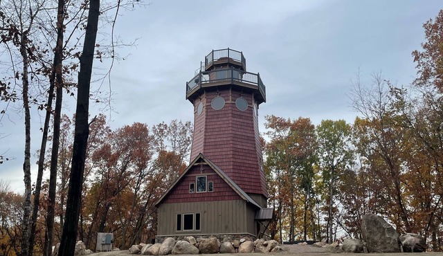 Stoney Ridge Lighthouse