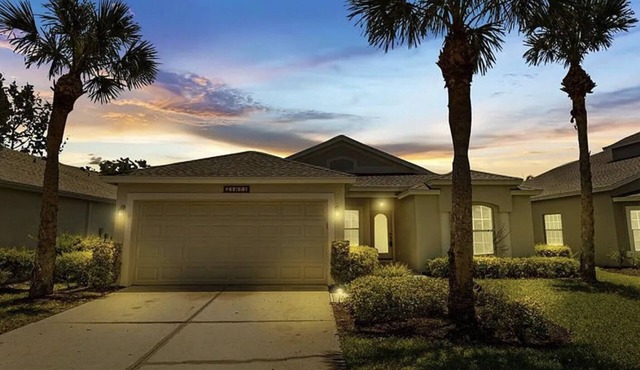 Stoneybrook Golf Estero - entire home AND GOLF CART - 1 month minimum