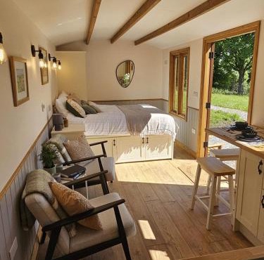 Stoodley View Shepherd Huts