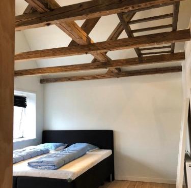 Stor villa med privat have