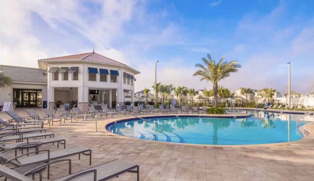 Storey Lake Resort home with Mini-Golf & Lazy River | Private Pool | Sleeps 10