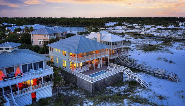 Storks Nest by Five Star Properties