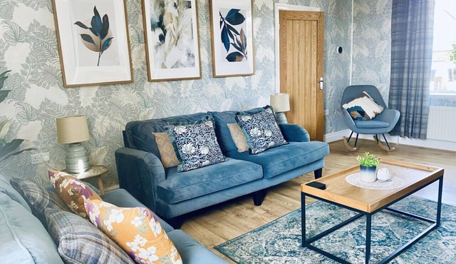 Storthes Hall Prk → 3min | SmartTV | Pets | Garden