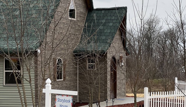 Storybook House - A Fairy Tale Themed Cottage