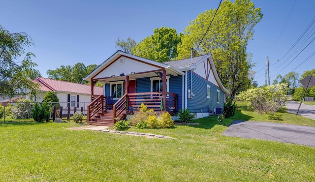 Storybook-style Home 2 Mi to Downtown Bristol