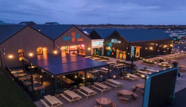 Stosyth-3bed-Sleeps8-FreeHigh-Speed Unlimited WiFi