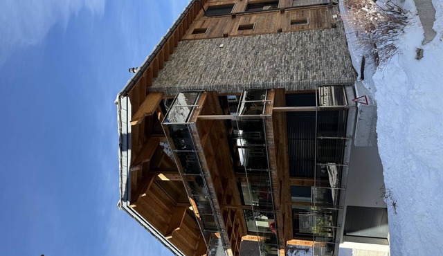 Strahlhorn by Interhome