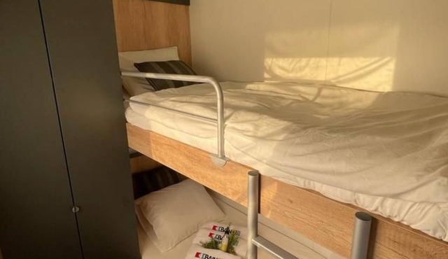 Strandhaus Danica - Ferienanlage Bain, Žut - Kornati by Interhome