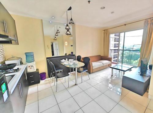 Strategic 2BR Gading MOI Apt with Wi-Fi, Pool & Gym by 2ndHome