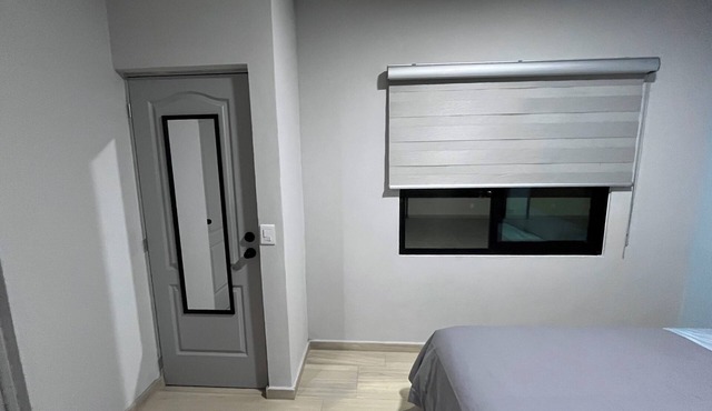 Strategically located loft, close to Guadalajara stadium and Telmex theater.