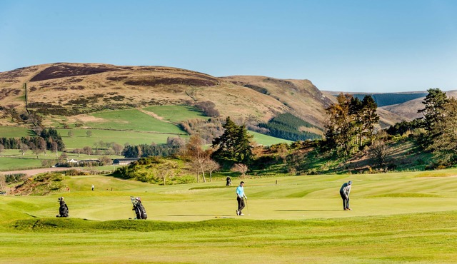 Strathallan - Luxury 3-bedroom Apartment, Gleneagles Village, 21 Windsor Gardens