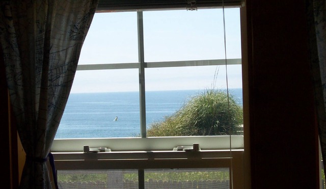 Strawberry Point A New England Style Cottage With Ocean View