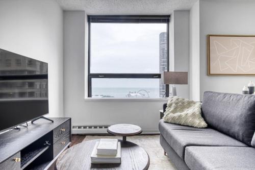 Streeterville Studio w Gym Pool nr Navy Pier CHI-450