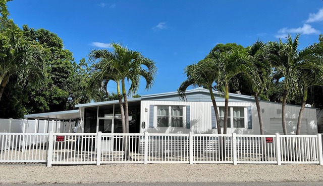 Stress Relief 3/2 W/Boat Ramp and Homeowner Park
