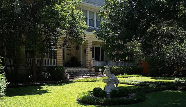Strickland Arms Bed and Breakfast