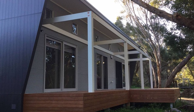 Stringy Bark, a Modern House with all the comforts!