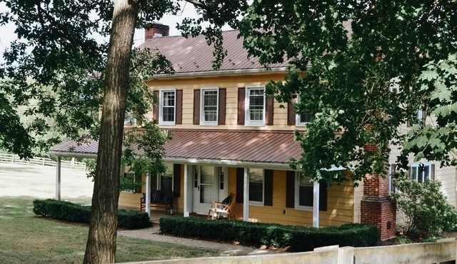 Studebaker House - Streamside