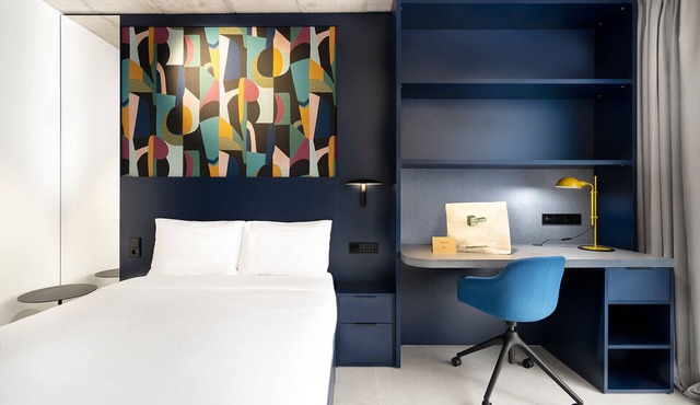 Students Studios - Student Accommodation Only