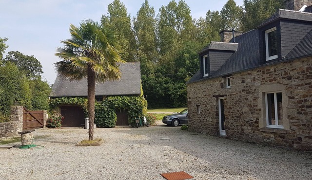 Studios equipped in the village of "Silence that grows"