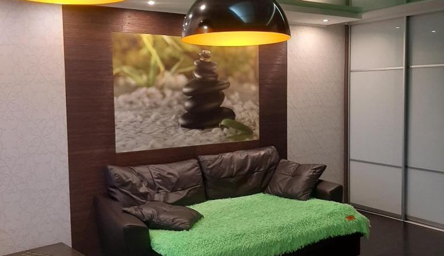 Студия у СК"Полет"