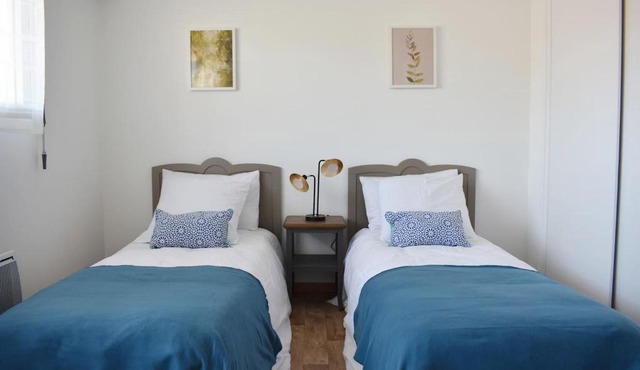 Studio à 100 mètres des Thermes