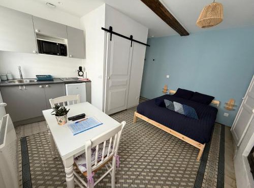 Studio équipé privé et cosy