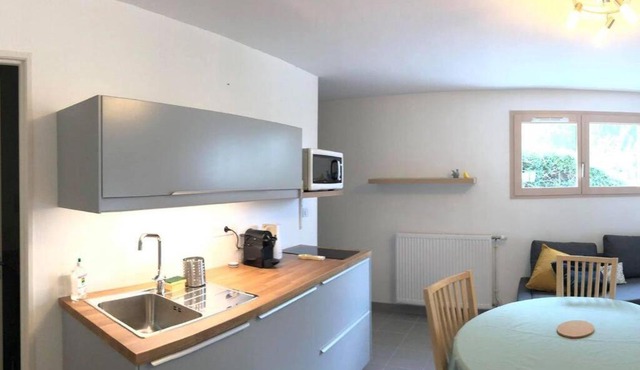 Studio 144 - Dole - Calme - Confort- Neuf