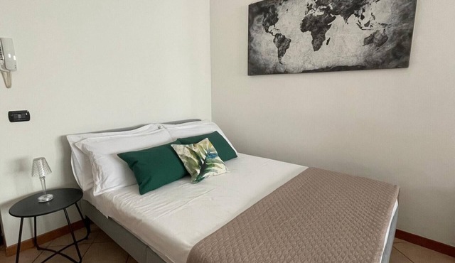 Studio 15 min from Rho Fiera (Foliage House)